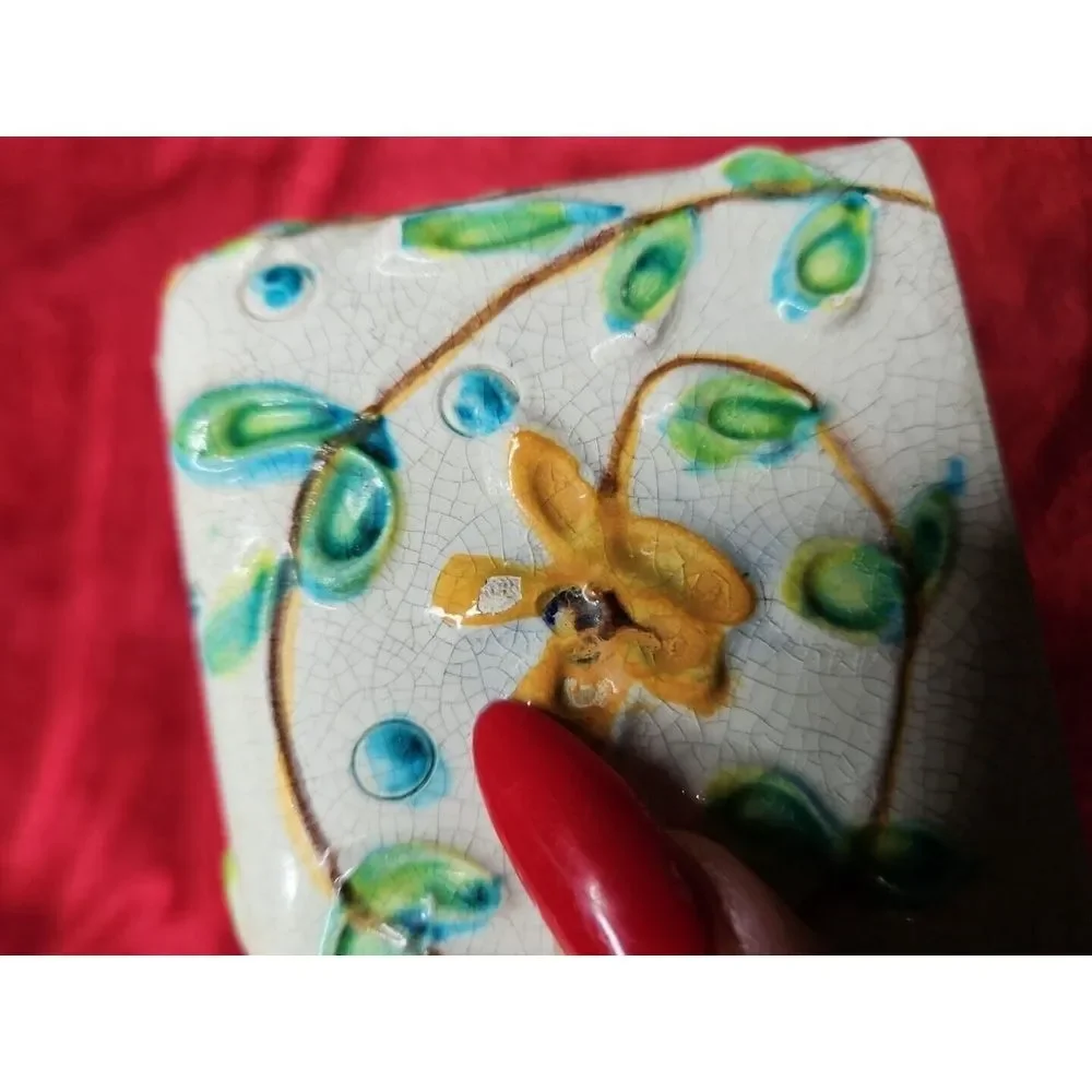 Vintage Italy MAJOLICA Tissue Box‎ Holder Porcelain MCM Italian HIGH RELIEF